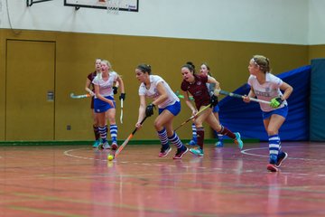 Bild 360 - B-Juniorinnen Bahrenfeld